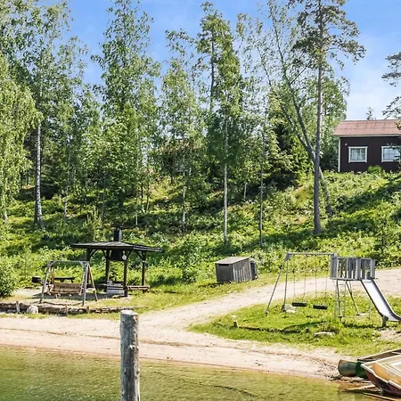 Casa de Férias Kalatiira 3 By Interhome *